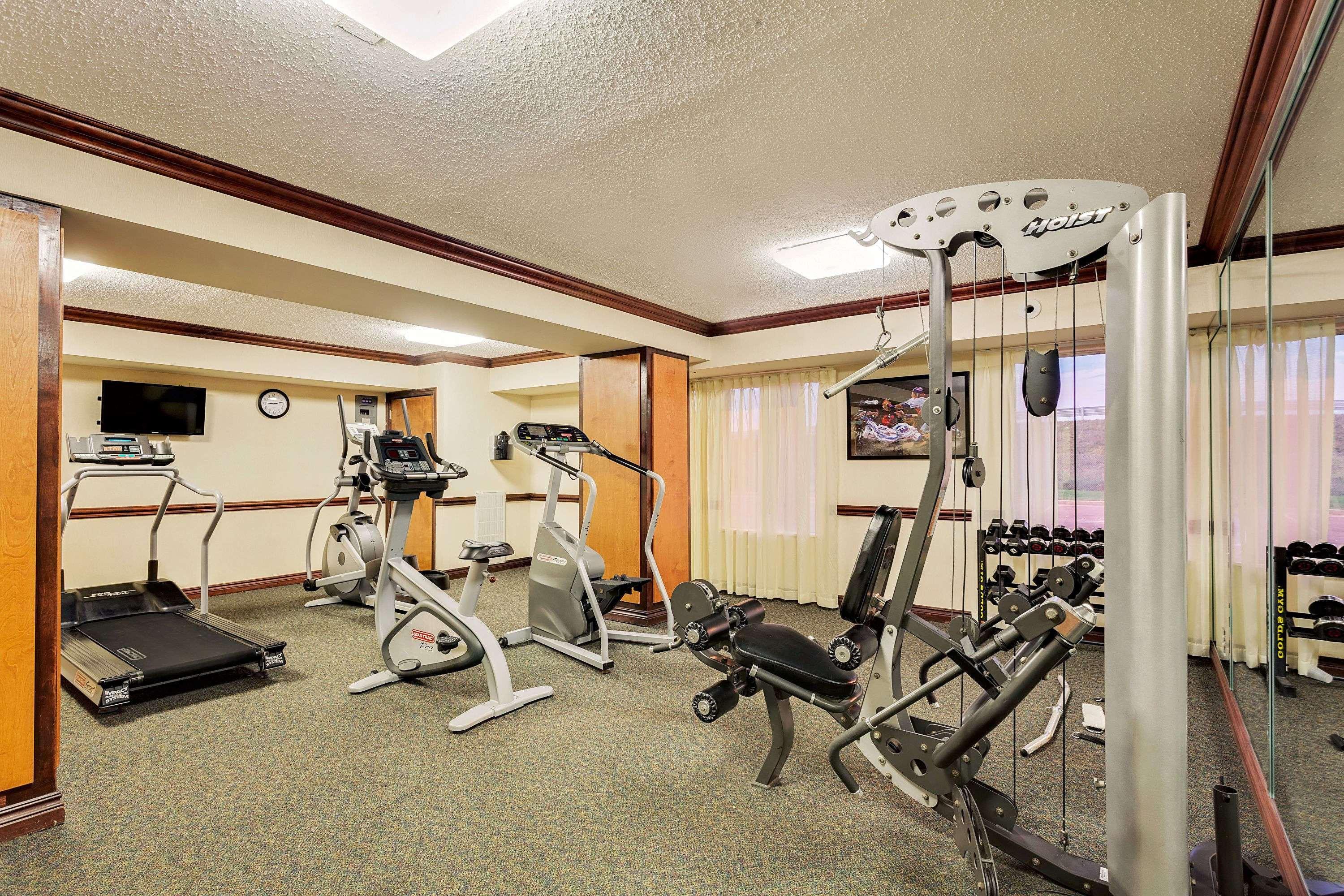 Baymont By Wyndham Kalamazoo East Extérieur photo